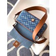 Replica Perfetta media Fendi Baguette in denim con ricamo FF