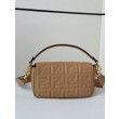 Borse Replica media Fendi Baguette in nappa beige FF Borse Replica media Fendi Baguette in nappa beige FF