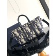 Dior Weekender 25 Replica Perfetta Beige Maxi Dior Oblique Jacquard