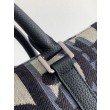 Dior Weekender 25 Replica Perfetta Beige Maxi Dior Oblique Jacquard