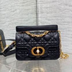 Qualità Specchio Replica Dior Mini Jolie Borsa con Manico Superiore Nera Cannage Calfskin Riproduzione Fedele Dior Mini Jolie Borsa con Manico Superiore Nera Cannage Calfskin imitazioni