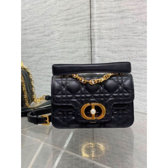 Qualità Specchio Replica Dior Mini Jolie Borsa con Manico Superiore Nera Cannage Calfskin Riproduzione Fedele Dior Mini Jolie Borsa con Manico Superiore Nera Cannage Calfskin imitazioni