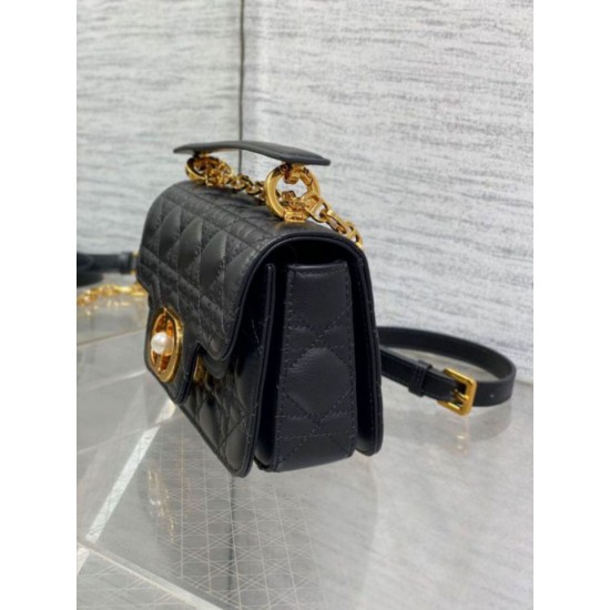Qualità Specchio Replica Dior Mini Jolie Borsa con Manico Superiore Nera Cannage Calfskin Riproduzione Fedele Dior Mini Jolie Borsa con Manico Superiore Nera Cannage Calfskin imitazioni