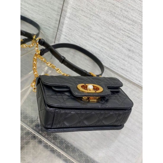 Qualità Specchio Replica Dior Mini Jolie Borsa con Manico Superiore Nera Cannage Calfskin Riproduzione Fedele Dior Mini Jolie Borsa con Manico Superiore Nera Cannage Calfskin imitazioni