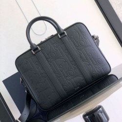 Qualità Specchio Replica Imitazione Cartella Dior con cerniera Nero Gravity Riproduzione Fedele Imitazione Cartella Dior con cerniera Nero Gravity imitazioni