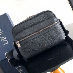 Qualità Specchio Replica Borsa a tracolla con cerniera Dior Rider 2.0 nera Gravity Riproduzione Fedele Borsa a tracolla con cerniera Dior Rider 2.0 nera Gravity imitazioni