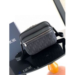 Borsa a tracolla con cerniera Dior Rider 2.0 nera obliqua con nero Borsa a tracolla con cerniera Dior Rider 2.0 nera obliqua con nero
