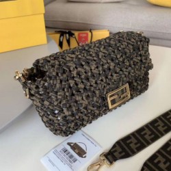 Qualità Specchio Replica Borse Baguette Media Fendi Strisce Intrecciate Riproduzione Fedele Borse Replica Baguette Media Fendi Strisce Intrecciate imitazioni