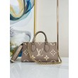 LV OnTheGo East West Borse Imitazioni Bicolor Empreinte M23641