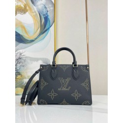LV OnTheGo PM Bag con borchie M46733