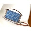 Mini borsa Fendi Baguette in denim con ricamo FF