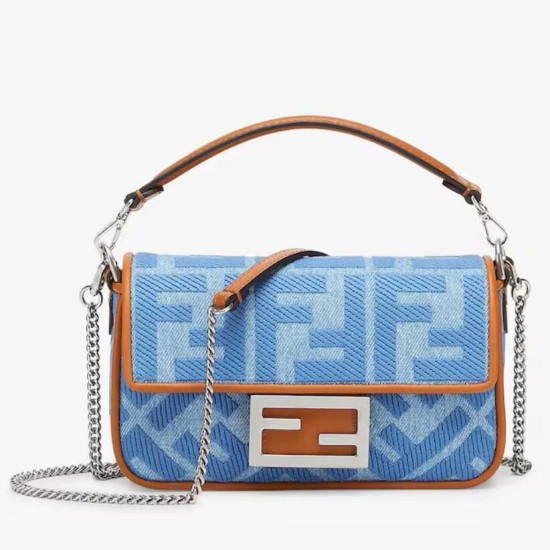Mini borsa Fendi Baguette in denim con ricamo FF