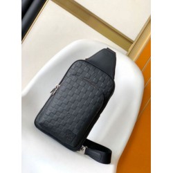 Borsa a tracolla Louis Vuitton Avenue NM Damier Infini N45303