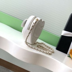 Replica Borsa a Mano Chanel con Catena a Forma di Cuore AP2784 Bianca Imitazioni Replica qualità specchio Borsa a Mano Chanel con Catena a Forma di Cuore AP2784 Bianca
