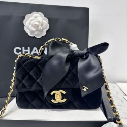 Replica Borse Imitazioni Chanel Mini con patta e manico AS5875 Nero Imitazioni Replica qualità specchio Borse Imitazioni Chanel Mini con patta e manico AS5875 Nero