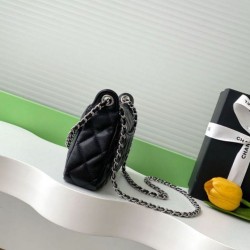 Replica Borsa Chanel Classic Mahjong AP4855 Nero Imitazioni Replica qualità specchio Borsa Chanel Classic Mahjong AP4855 Nero