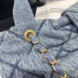 Bora Pari all'originale replica a fiocco Chanel 25K Denim lavato AS5851 Nero