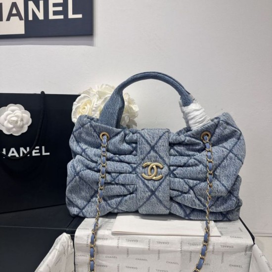 Bora Pari all'originale replica a fiocco Chanel 25K Denim lavato AS5851 Nero