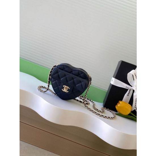 Borse Replica a Mano Chanel con Catena a Forma di Cuore AP2784 Nera