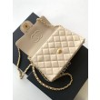Borsa Chanel 25P piccola con patta e manico superiore AS5355 Albicocca