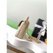Borsa Chanel 25P piccola con patta e manico superiore AS5355 Albicocca