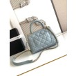 Replica Perfetta Chanel con patta e manico superiore AS2215 Azzurro