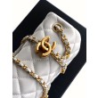 Borse Imitazioni Chanel piccola con patta classica CF in pelle di agnello lucida bianca
