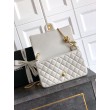 Borse Imitazioni Chanel piccola con patta classica CF in pelle di agnello lucida bianca