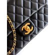Borse Imitazioni Chanel piccola con patta classica CF in pelle di agnello lucida nera