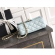 Borse Replica Chanel piccola con patta e manico superiore AS5702 Azzurro