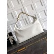 Bora Pari all'originale replica hobo Chanel AS5838 Pelle di vitello bianca