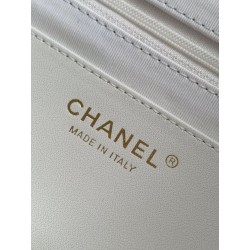 Borsa hobo Chanel Maxi AS5839 Pelle di vitello bianca