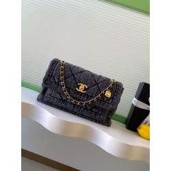 Borsa Maxi con Patta Chanel Denim Lavato AS5734 Blu