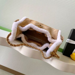 Chanel 25c AS5293 Bora Pari all'originale replica a secchiello Hobo Teddy Bear Imitazione Marrone