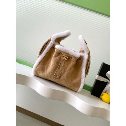 Chanel 25c AS5293 Bora Pari all'originale replica a secchiello Hobo Teddy Bear Imitazione Marrone