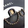Chanel 25K Bora Pari all'originale replica a patta piccola con pallina dorata in pelle di agnello nera Chanel 25K Bora Pari all'originale replica a patta piccola con pallina dorata in pelle di agnello nera