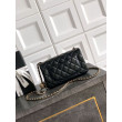Chanel 25K Bora Pari all'originale replica a patta piccola con pallina dorata in pelle di agnello nera Chanel 25K Bora Pari all'originale replica a patta piccola con pallina dorata in pelle di agnello nera