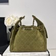 Chanel AS5293, borsa a secchiello con coulisse piccola Hobo Vintage Verde pelle di daino
