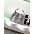 Chanel AS5293 Borsa a secchiello piccola Hobo Vintage con coulisse in pelle scamosciata grigia