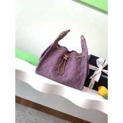 Chanel AS5293 Borsa a secchiello piccola Hobo Vintage con coulisse in pelle scamosciata viola