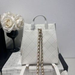 Replica Zaino Chanel 25B Medio in Vitello Granato Bianco AS5600 Imitazioni Replica qualità specchio Zaino Chanel 25B Medio in Vitello Granato Bianco AS5600