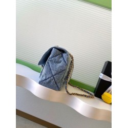 Borsa Maxi con Patta Chanel Denim Lavato AS5734 Blu