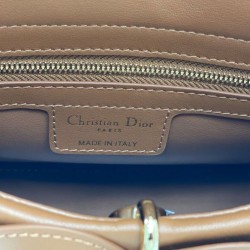 Replica Dior CD 26SS Borse Imitazioni tote con fiocco color caffè Imitazioni Replica qualità specchio Dior CD 26SS Borse Imitazioni tote con fiocco color caffè