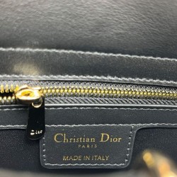 Replica Borse Alta Qualità tote Dior CD 26SS con fiocco Nero Imitazioni Replica qualità specchio Borse Alta Qualità tote Dior CD 26SS con fiocco Nero