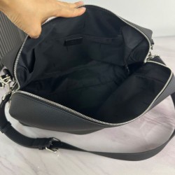 Replica Borsa a tracolla Fendi Lui Media/Grande 7VA667 Nero Imitazioni Replica qualità specchio Borsa a tracolla Fendi Lui Media/Grande 7VA667 Nero