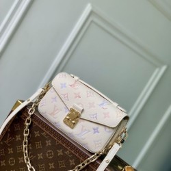 Replica qualità specchio Louis Vuitton M25682 Borsa a tracolla Pochette Métis East West