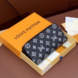 Replica qualità specchio Alta gamma replica Louis Vuitton Portafoglio verticale Zippy M62295 Blu