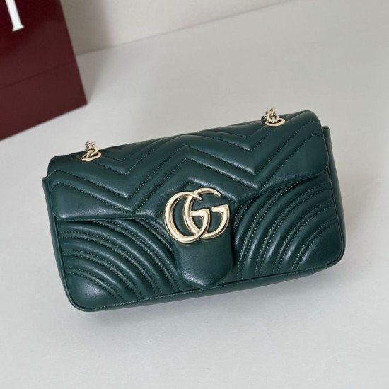 Replica Borsa 1:1 a tracolla media Gucci GG Marmont 837267 verde Imitazioni Replica qualità specchio Borsa 1:1 a tracolla media Gucci GG Marmont 837267 verde