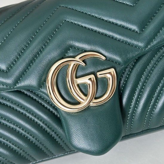 Replica Borsa 1:1 a tracolla media Gucci GG Marmont 837267 verde Imitazioni Replica qualità specchio Borsa 1:1 a tracolla media Gucci GG Marmont 837267 verde