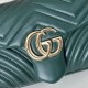 Replica Borsa 1:1 a tracolla media Gucci GG Marmont 837267 verde Imitazioni Replica qualità specchio Borsa 1:1 a tracolla media Gucci GG Marmont 837267 verde